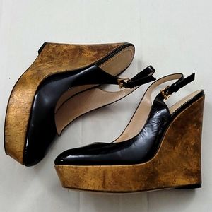 Jean-Michel Cazabat patent leather wedge